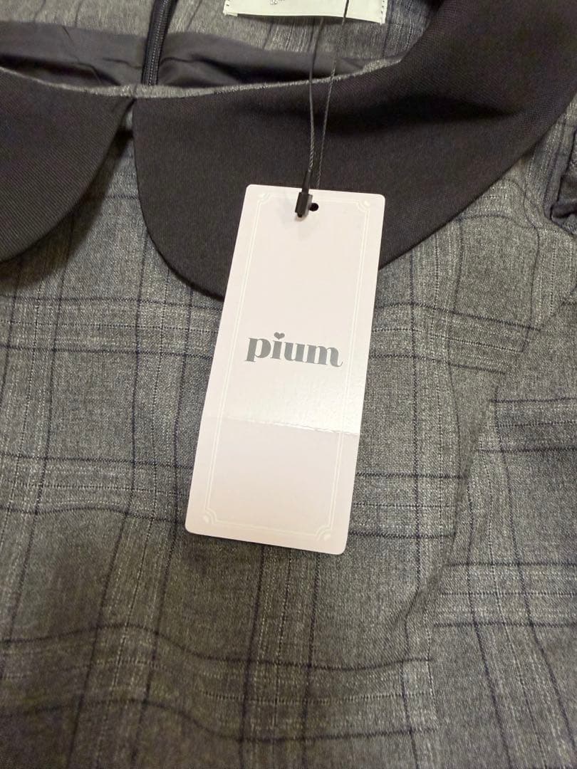 チュールエプロン付きドーリーワンピース pium