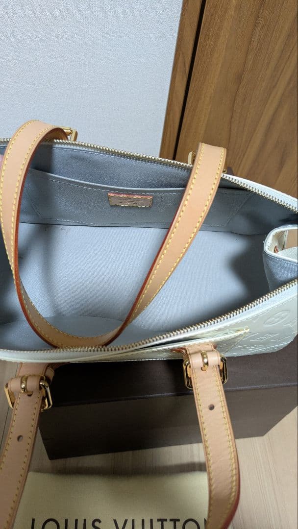 ルイヴィトン　ヴェルニ　LOUIS VUITTON　ハンドバック