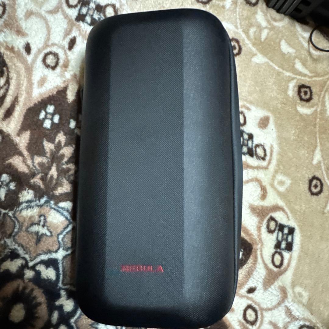 Anker Nebula Capsule 3 Laser スタンド、ケース付き