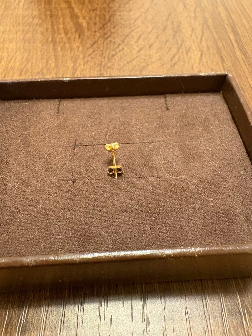 アガット 一粒ダイヤK18スタッドピアス 深津 片耳 Kumiさん専用