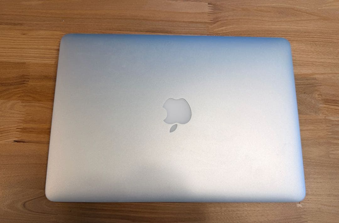【中古】MacBook Air 13inch 2017【使用感あり】