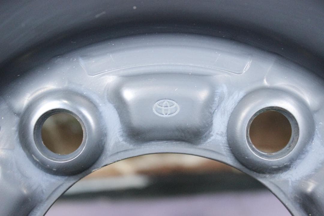 新車外し・ハイエース純正ホイール　№１７５