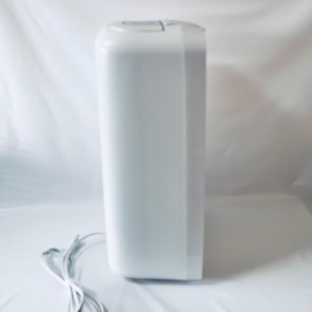 【美品】　SHARP シャープ CV-N71-W 衣類除湿機 ホワイト
