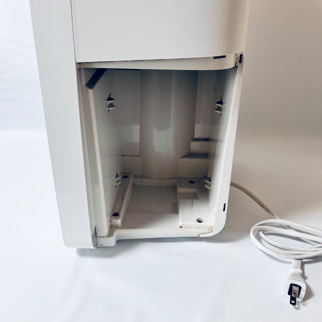 【美品】　SHARP シャープ CV-N71-W 衣類除湿機 ホワイト