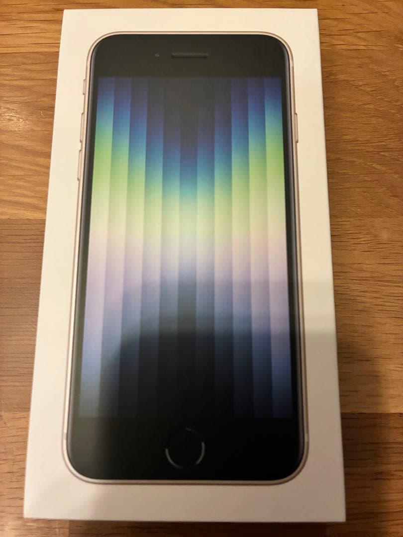 Apple iPhone SE 第3世代　64GB美品SIMフリースターライト