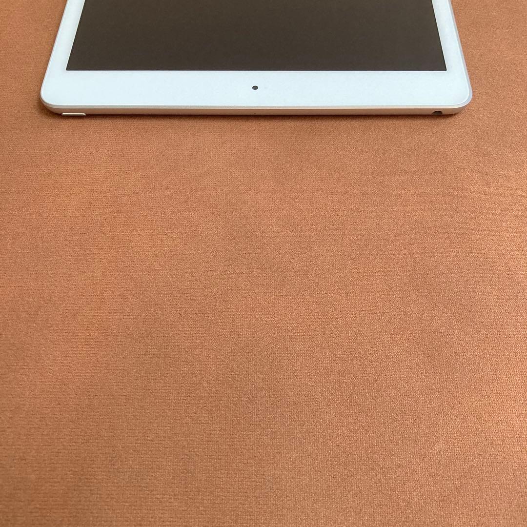 326【早い者勝ち】iPad7 第7世代 32GB WIFIモデル☆