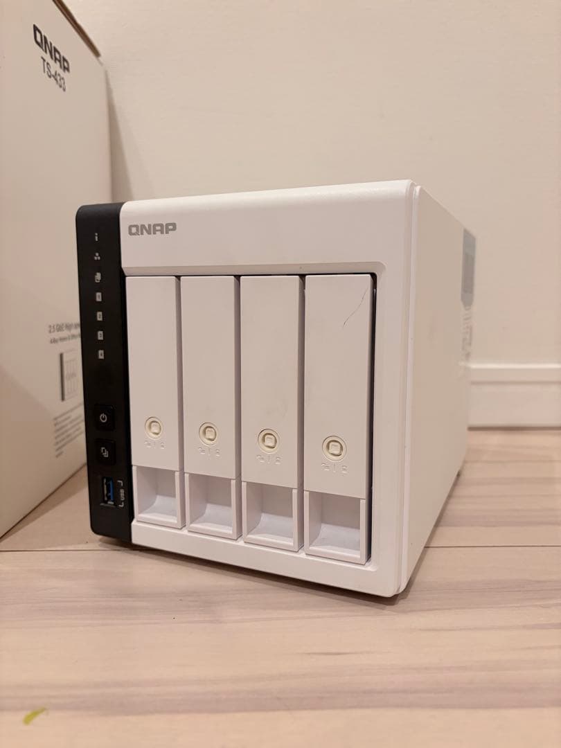QNAP TS-433 NASキット