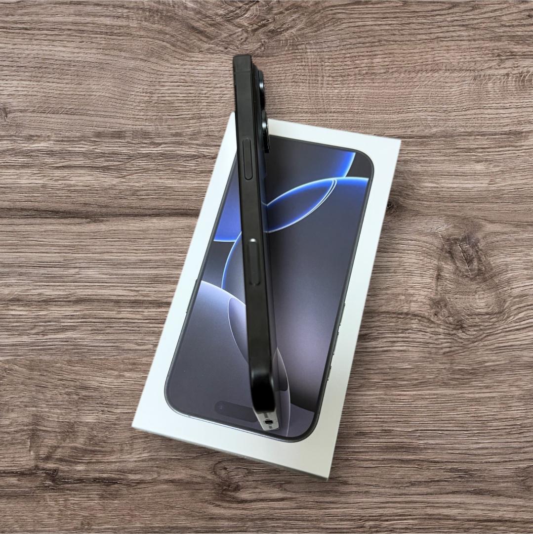 スマートフォン本体 iPhone16 Pro 512GB