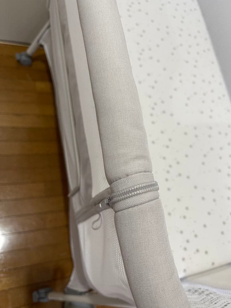 ほぼ未使用｜ANGELBLISS ベビーベッド｜メッシュ・収納・マット付き