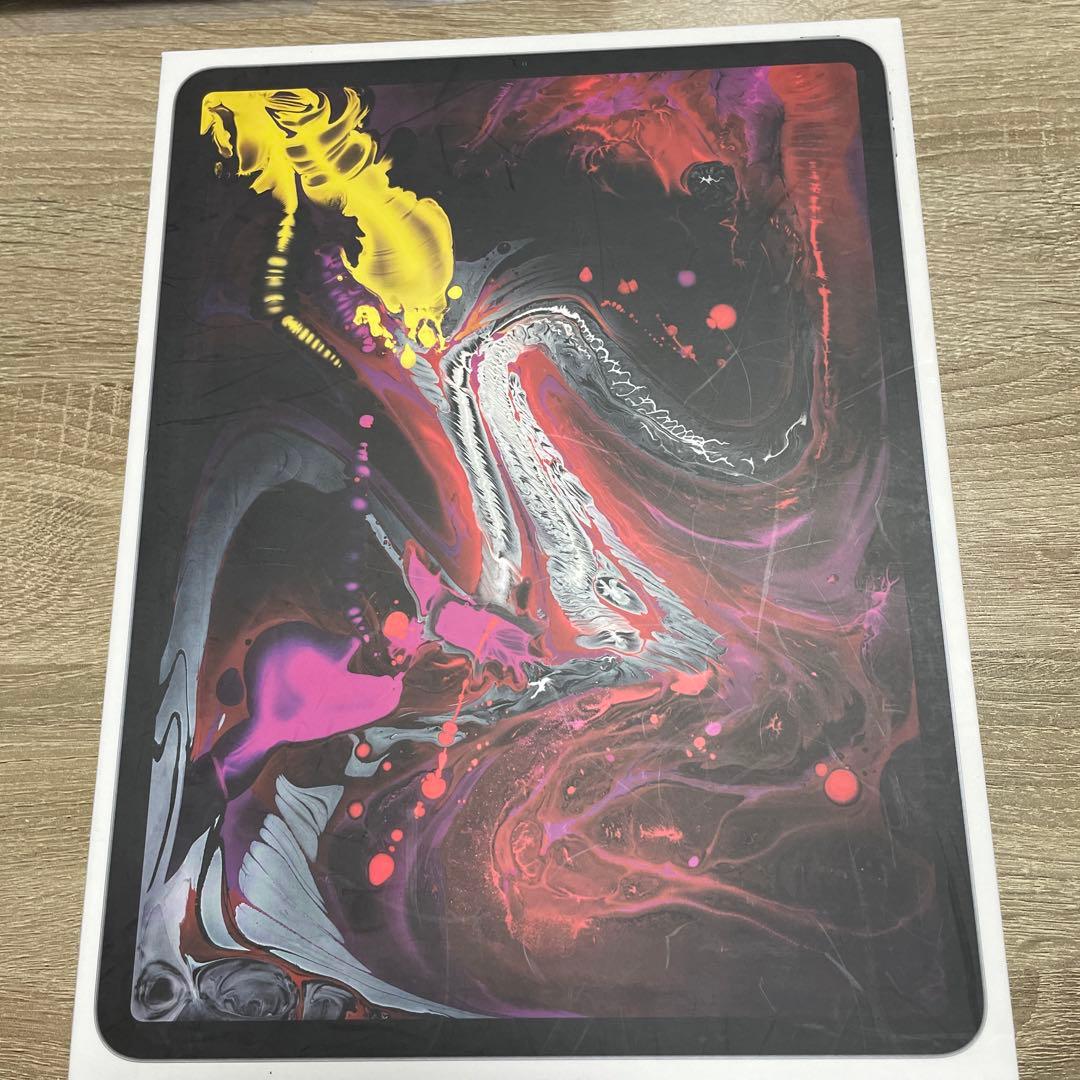 iPad Pro 12.9LTE第3世代 256 GB キーボード付