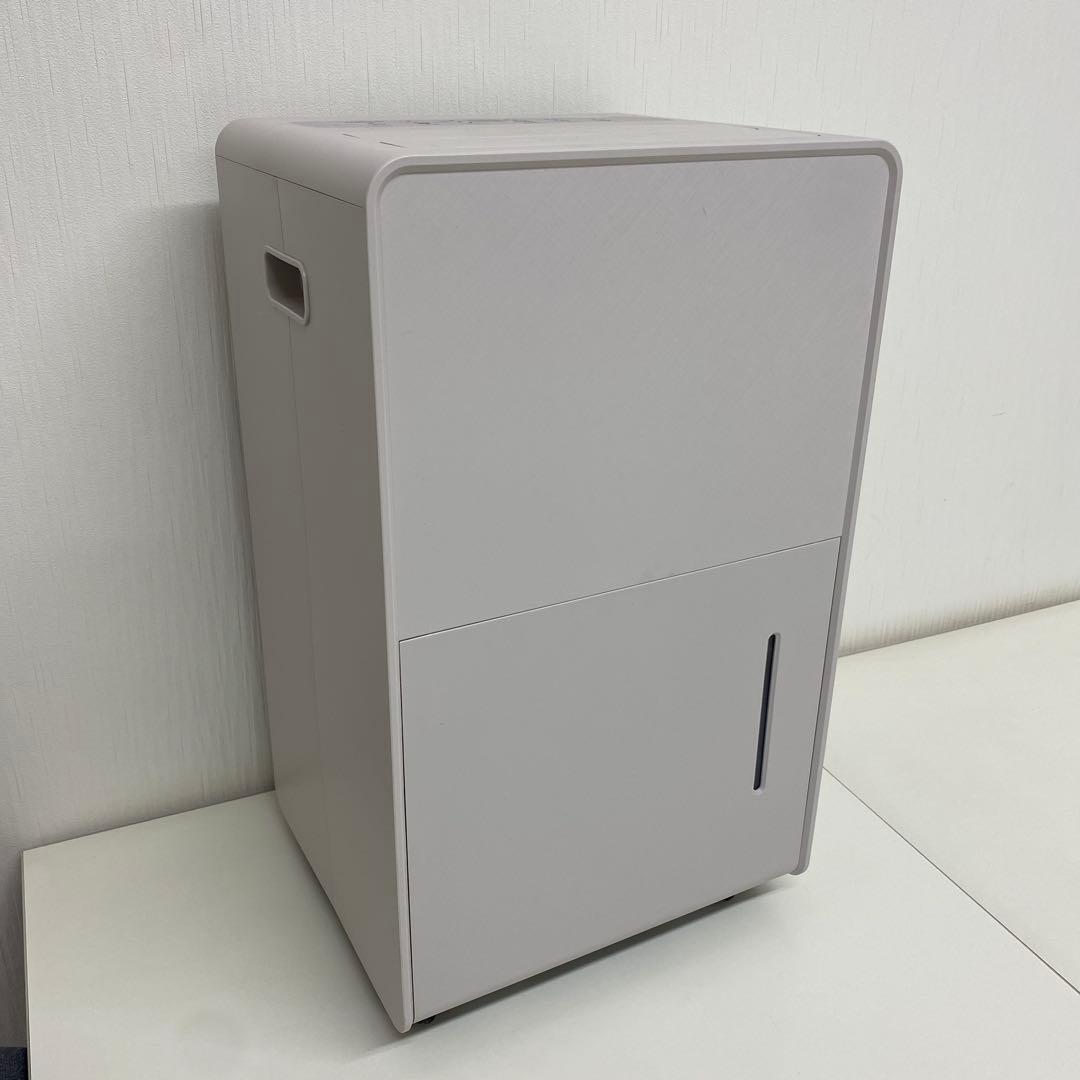 24年製 山善 衣類乾燥除湿機 YDC‐H60