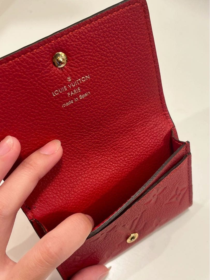 【極美品】LOUISVUITTONアンプラント レザー スリーズレッド　名刺入れ