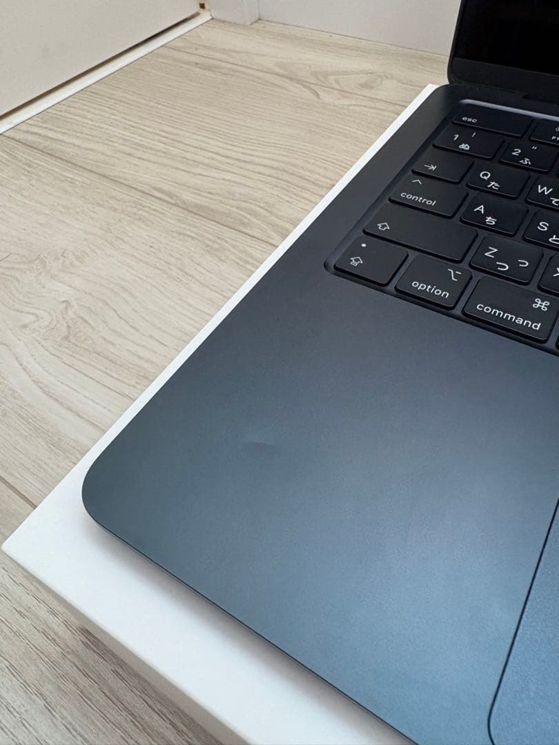 MacBook Air 13.3インチ M2 8GB 256GBスペースグレー