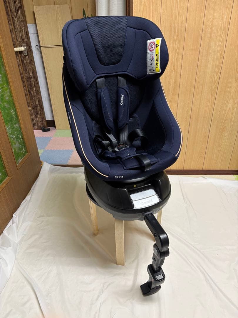 コンビ クルムーヴスマート ISOFIX エッグショック JG チャイルドシート