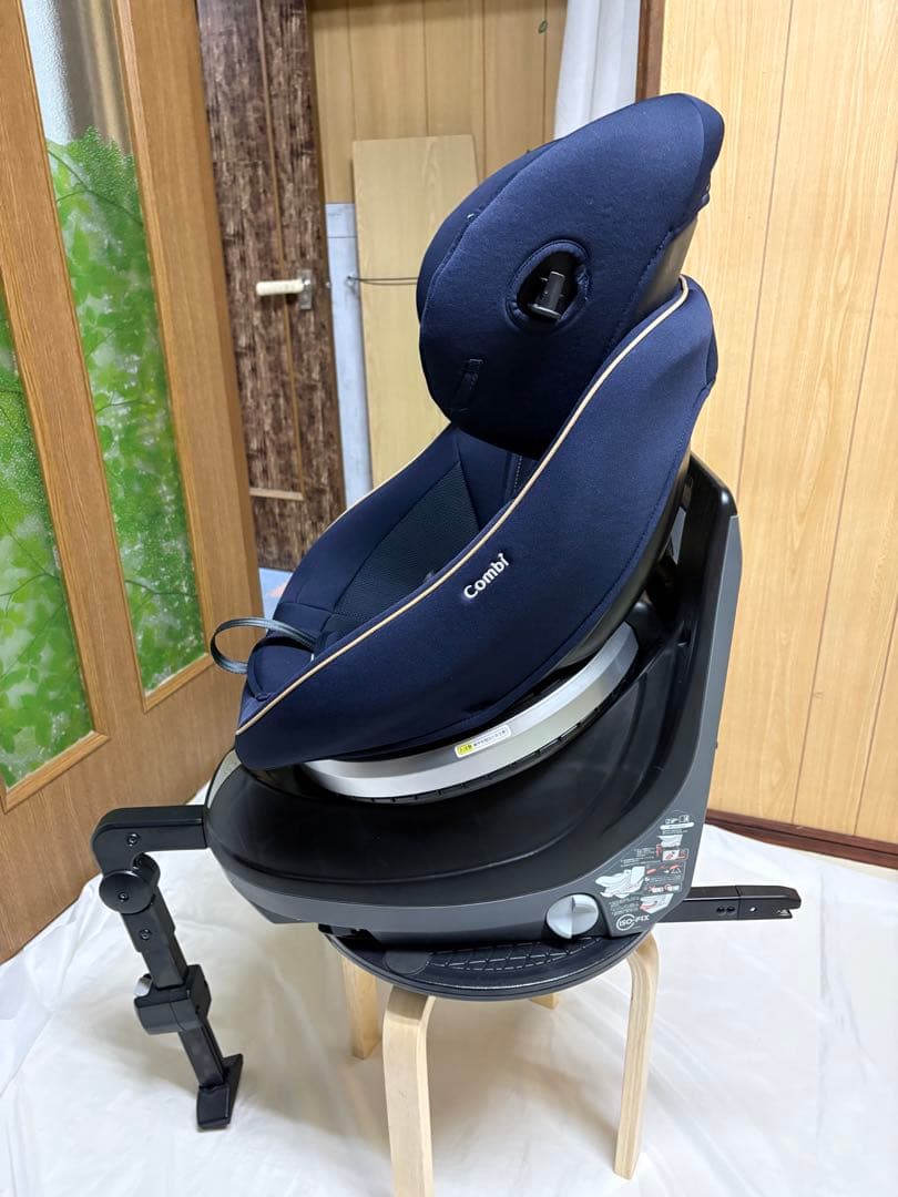 コンビ クルムーヴスマート ISOFIX エッグショック JG チャイルドシート