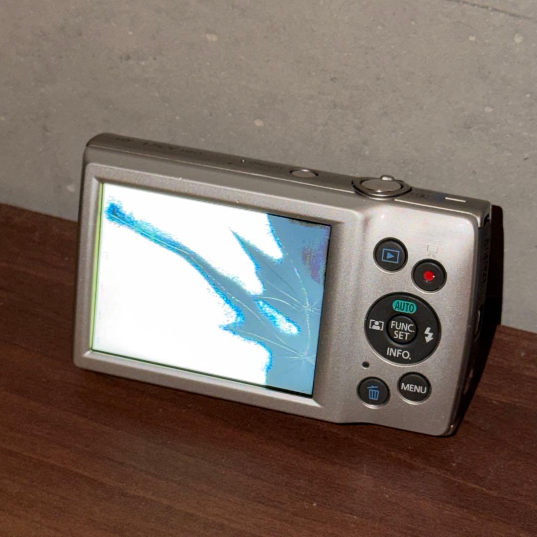 Canon キャノン コンパクトデジタルカメラ IXY180 シルバー ジャンク