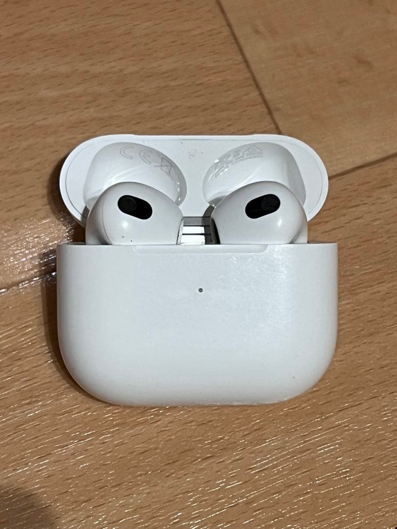AirPods （第3世代）本体 充電ケース付き※コメント当日購入200円引き！