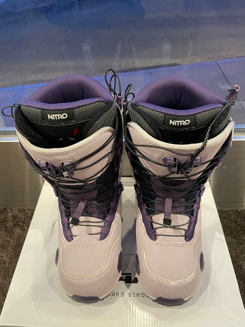 NITRO スノーボードブーツ 女性用