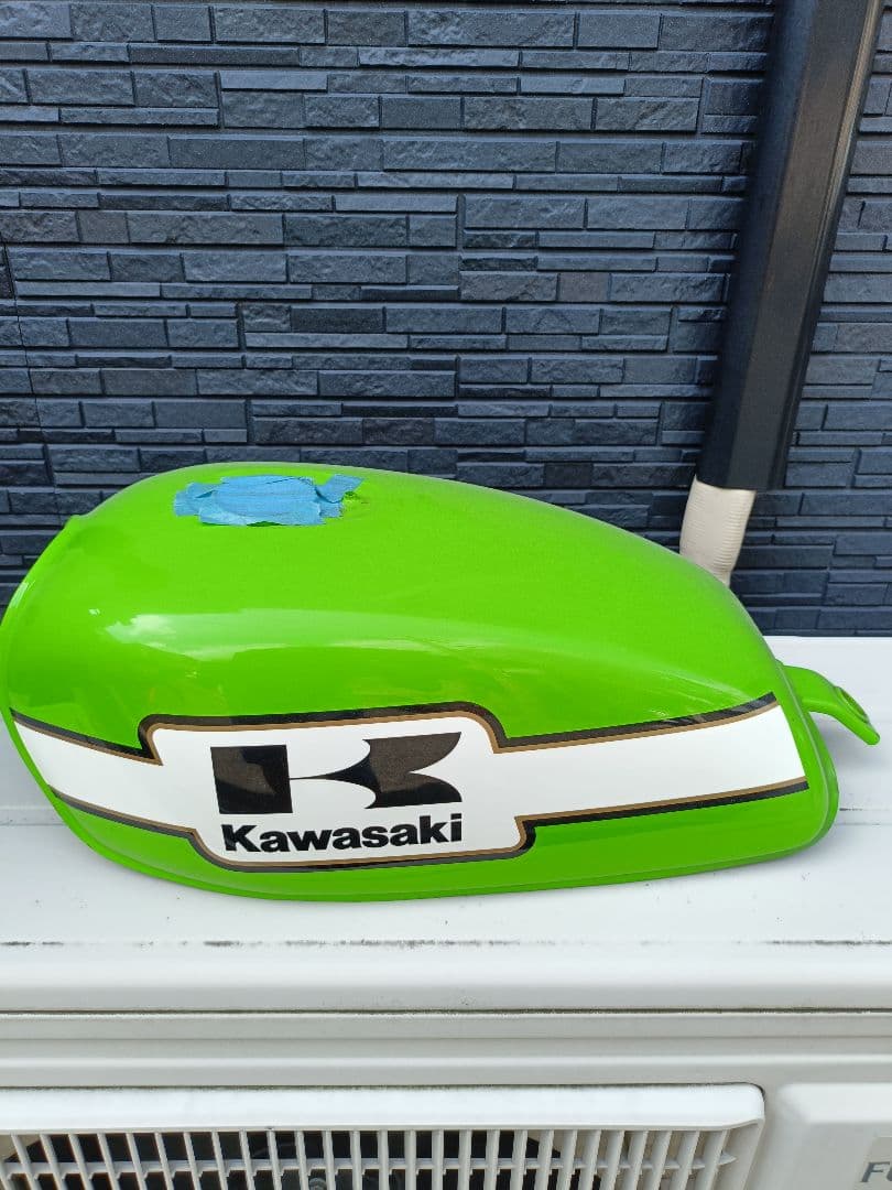 【美品】Kawasaki 250TR純正タンク グリーン