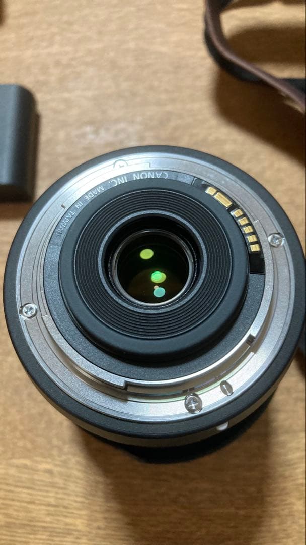 Canon EOS 80D デジタル一眼レフカメラ　レンズ、ストロボセット