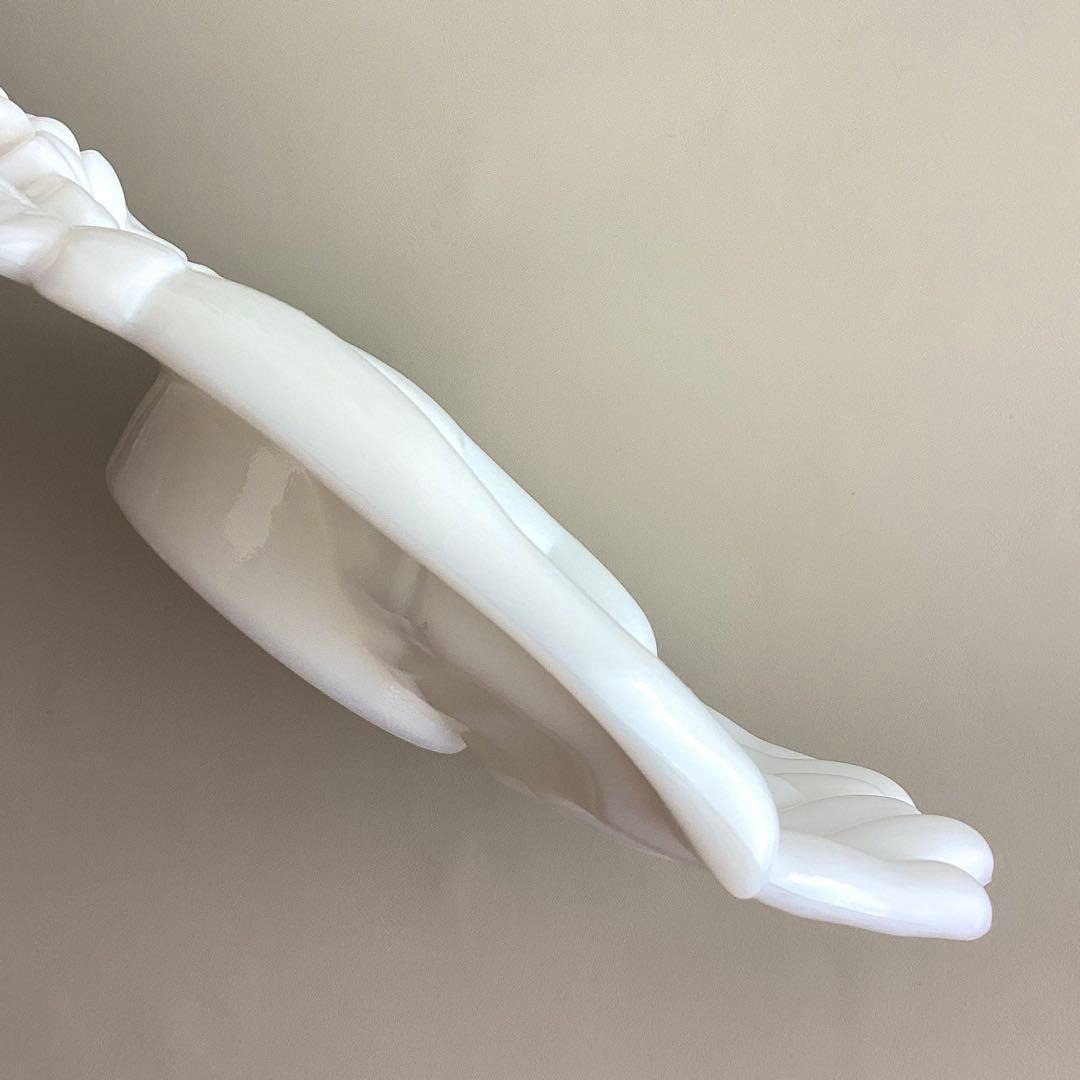 アメリカヴィンテージ ♤ ミルクガラスのハンドトレイ ♤ ウエストモアランド