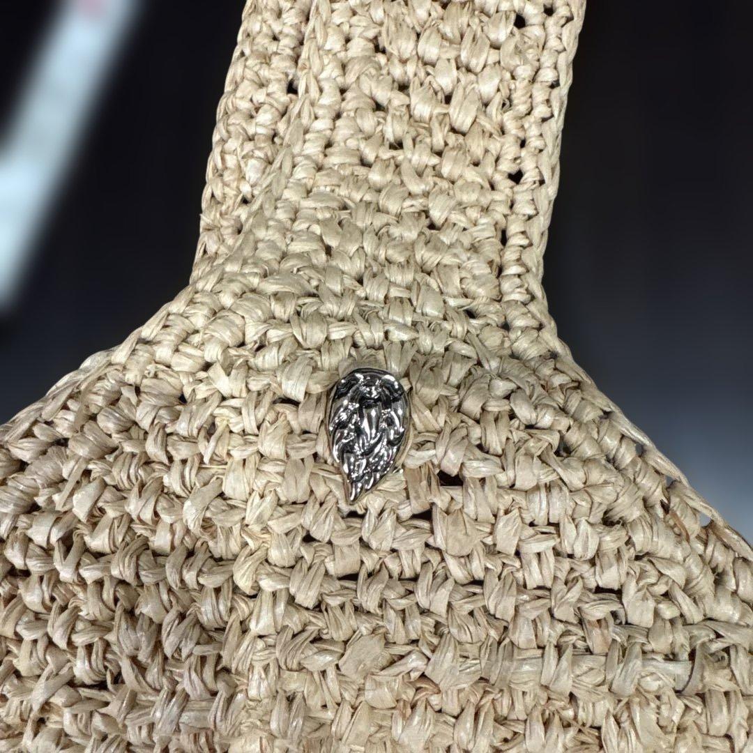 ストロー かごバッグ シルバー装飾