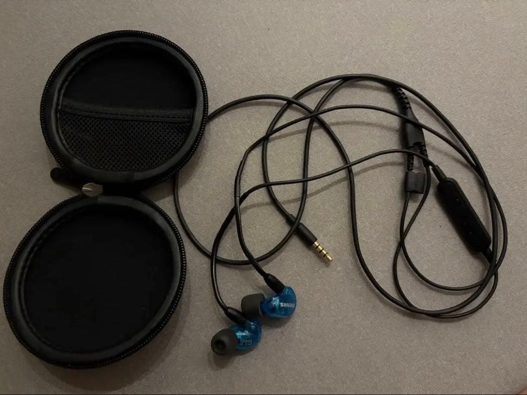 イヤホン SHURE SE215