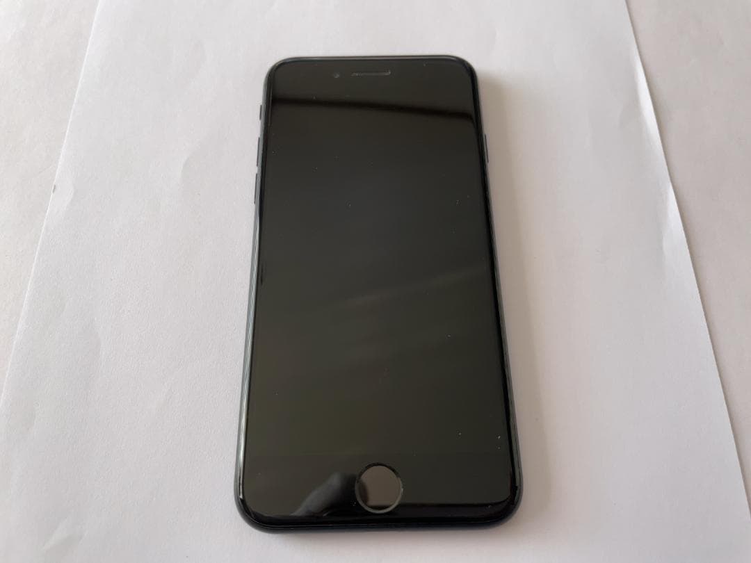 iPhone SE2（第2世代）256GB ブラック