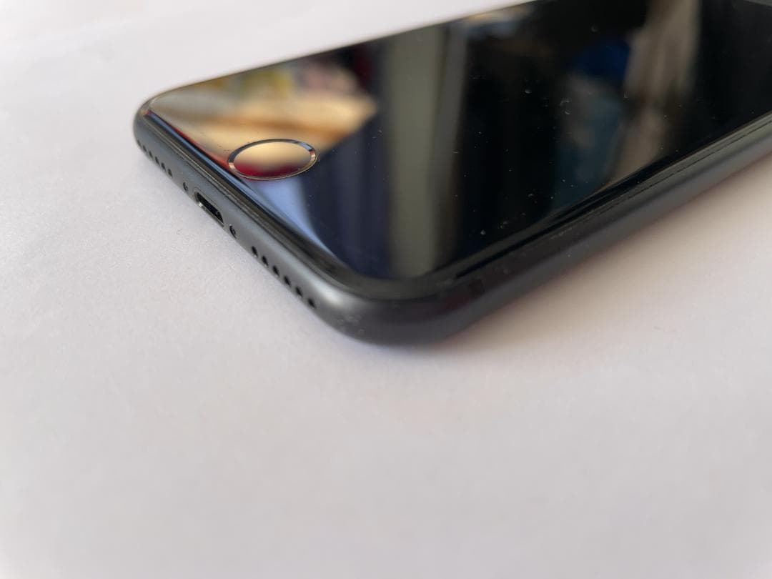 iPhone SE2（第2世代）256GB ブラック