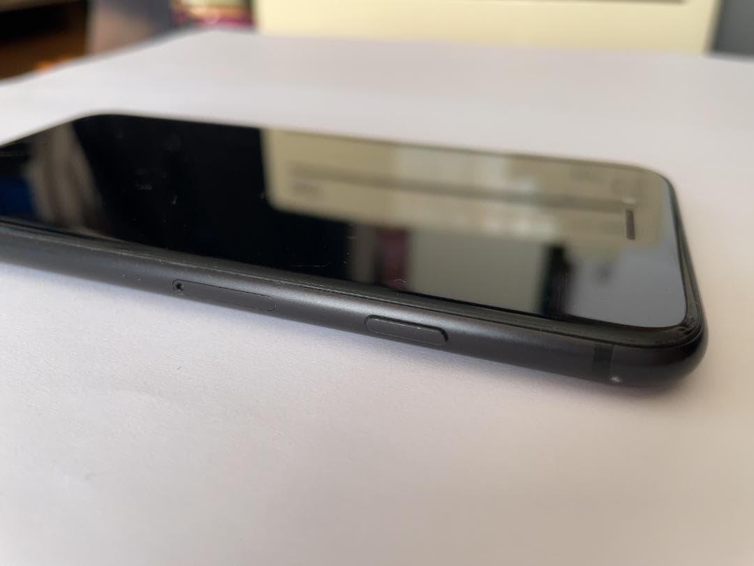 iPhone SE2（第2世代）256GB ブラック