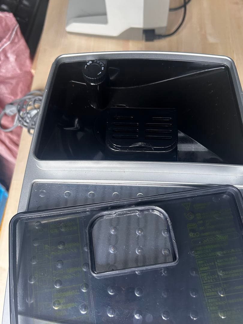 De'Longhi Magnifica SエスプレッソECAM22110SBHN