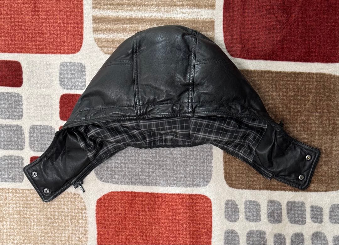 革のバーバリー BURBERRY BLACK LABEL ダウンベスト L