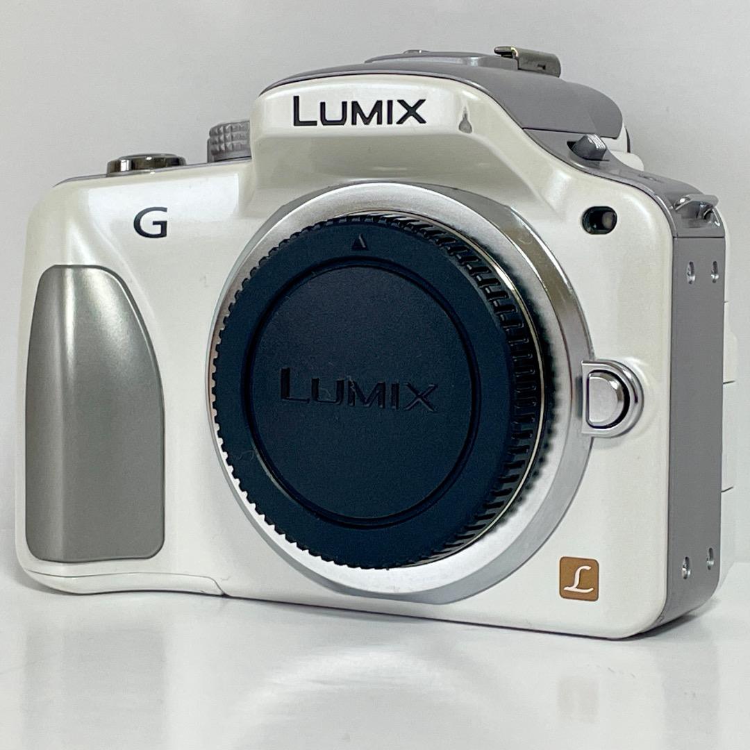 ⭐️セール中！⭐️Panasonic LUMIX DMC-G3W ボディ