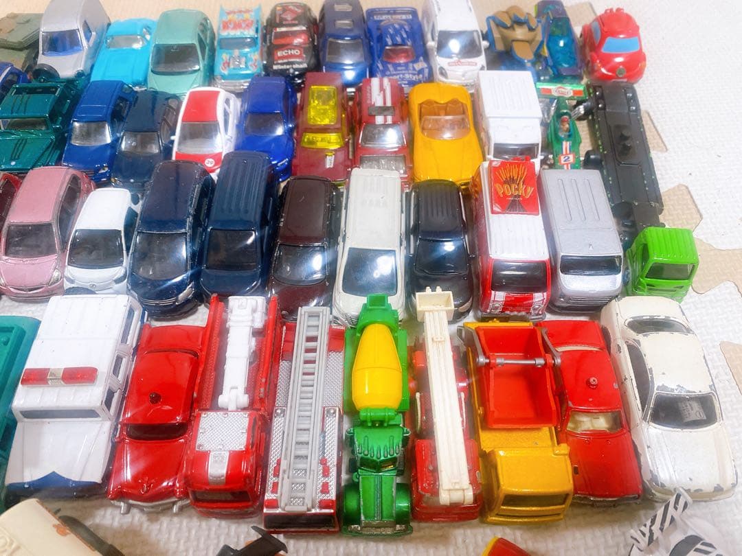 トミカ、ホットウィール等ミニカーまとめ売り