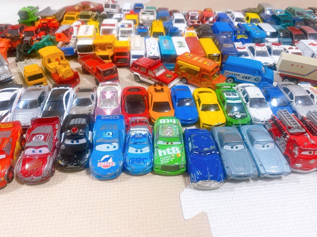 トミカ、ホットウィール等ミニカーまとめ売り