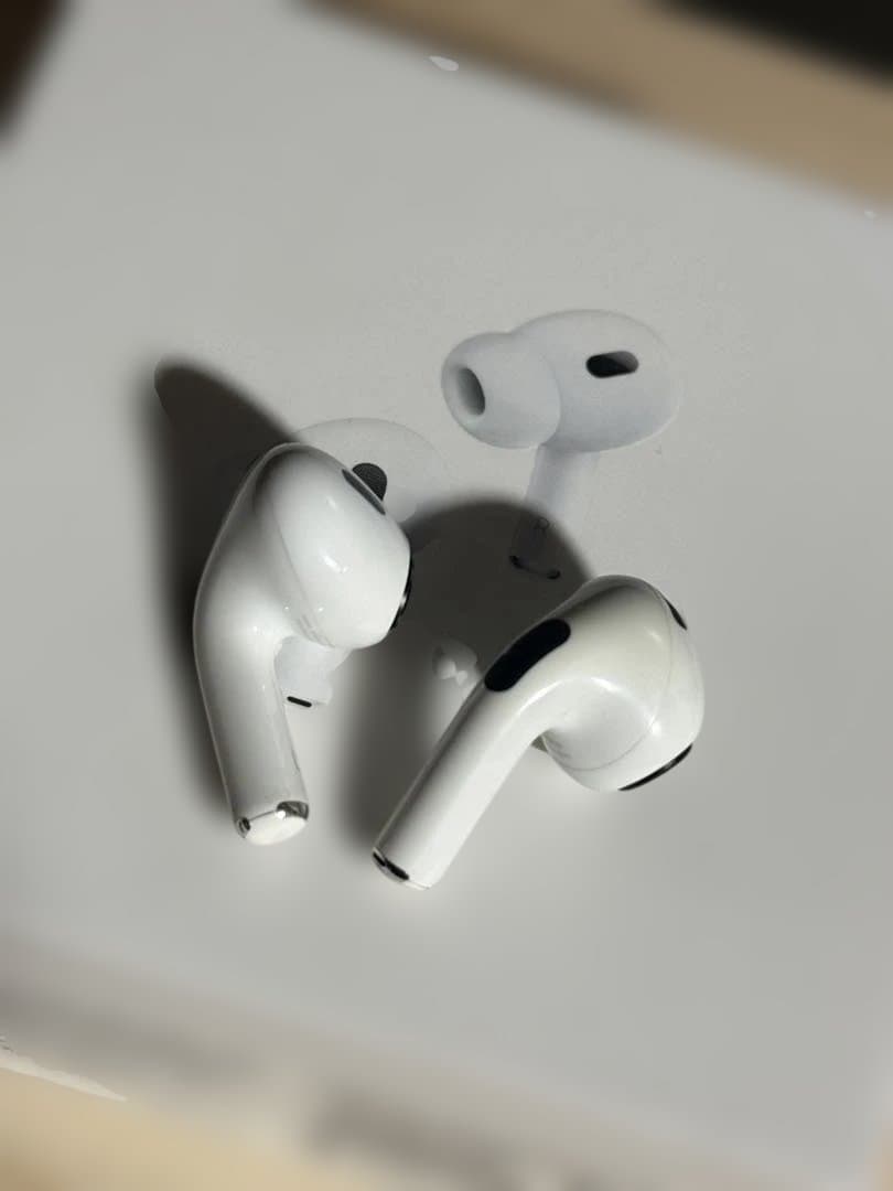 AirPods Pro (第2世代) 本体 ライトニング充電
