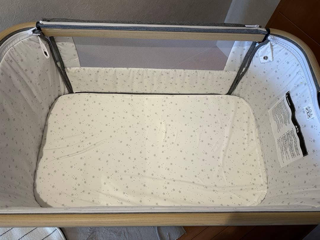 【美品】HZDMJ 2024新型ベビーベッド コンパクト　折りたたみ　グレー