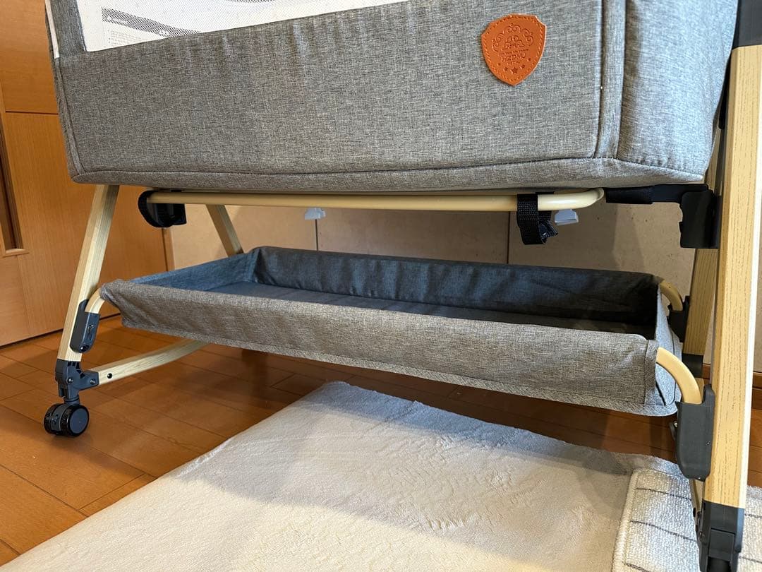 【美品】HZDMJ 2024新型ベビーベッド コンパクト　折りたたみ　グレー