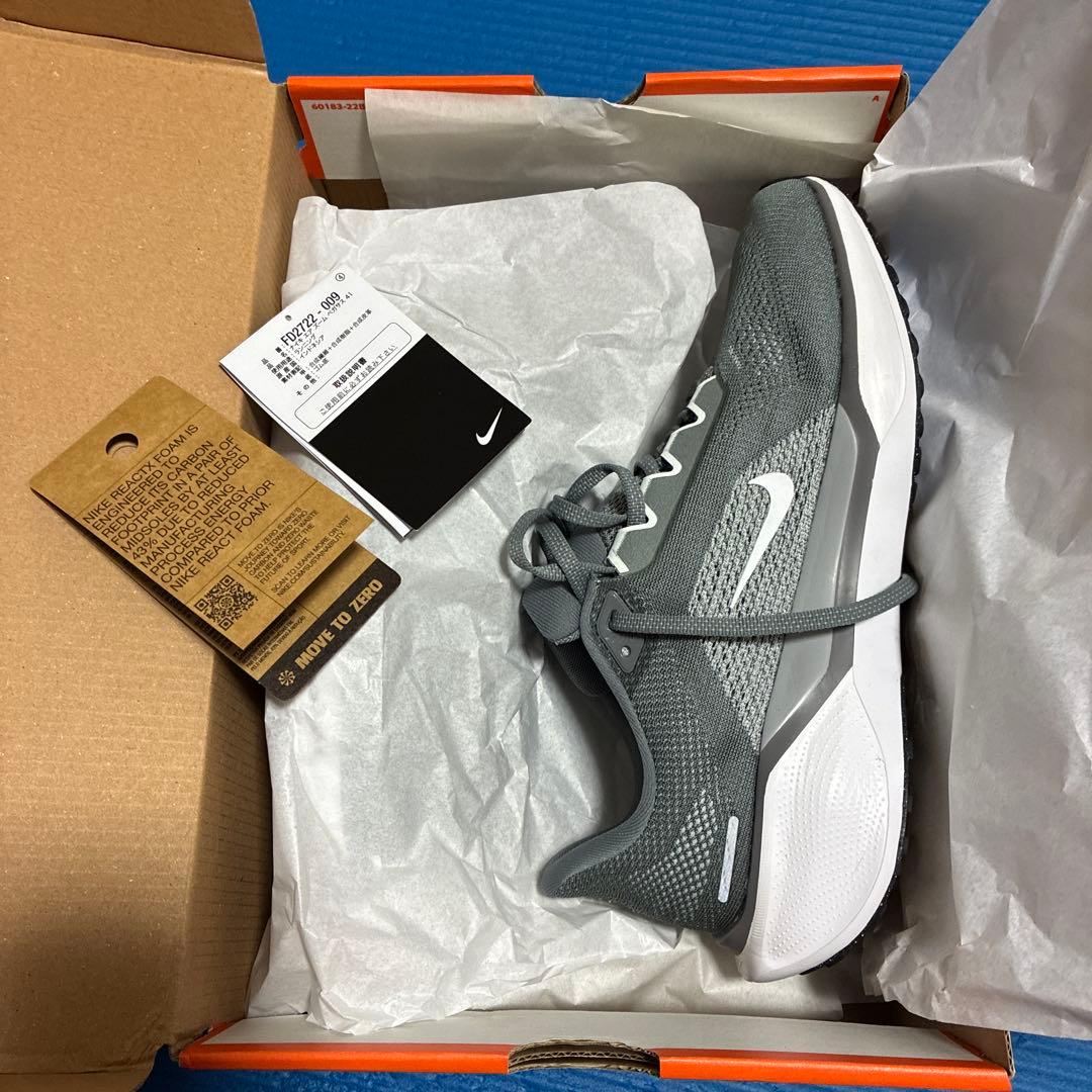 専用　ナイキ エアズームペガサス41 グレー 26センチ