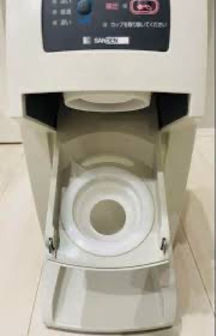 スジャータソフトクリームマシン