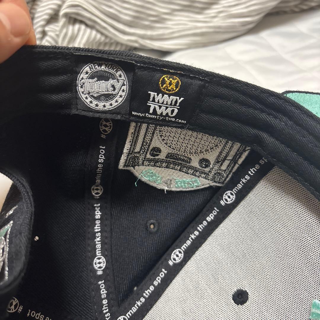 TWNTY TWO MOOD別注　ティファニーブルー　キャップ　限定