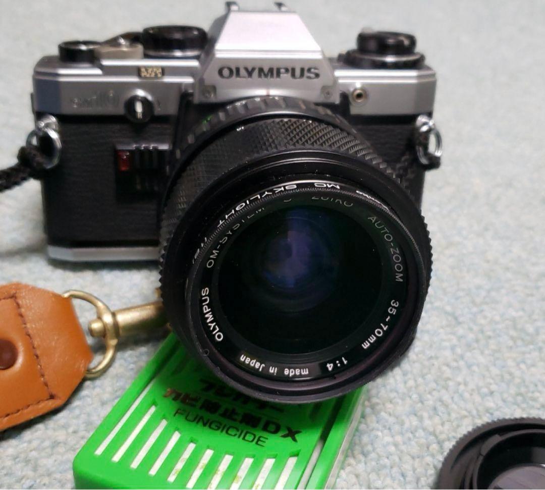 OLYMPUS OM10 フィルムカメラ (55mmの望遠付き)動OK