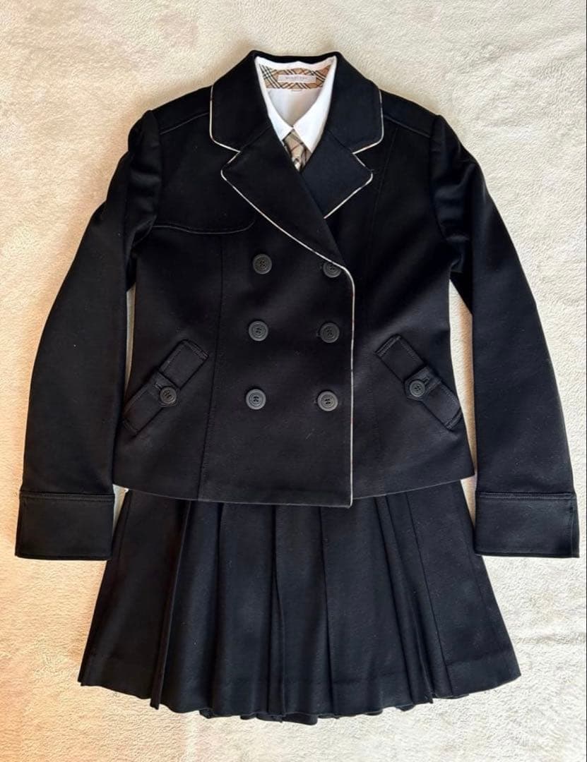 BURBERRY バーバリー　160 フォーマル　卒業式