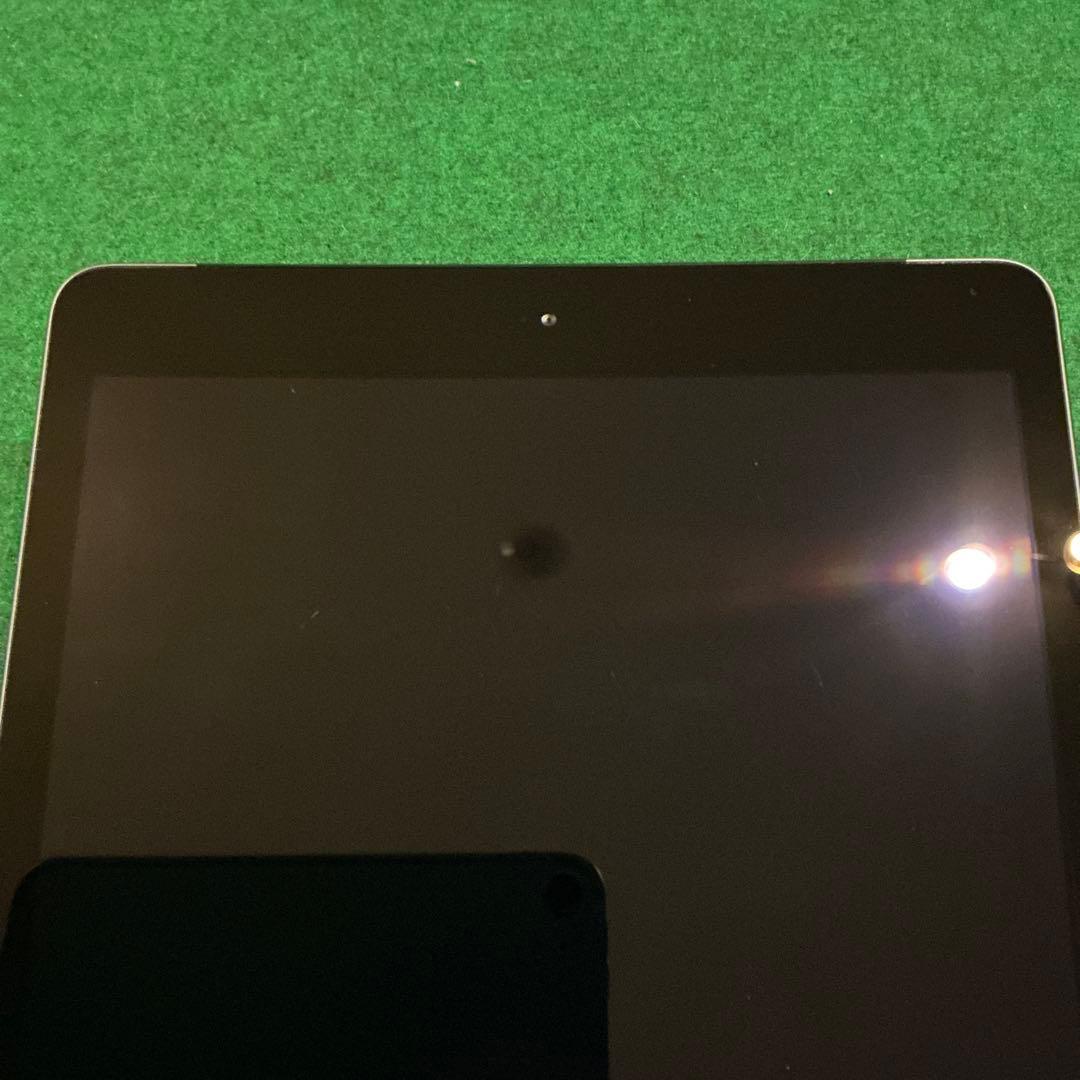 ipad 第7世代 WiFi+Cellular SIMフリー　32GB 美品