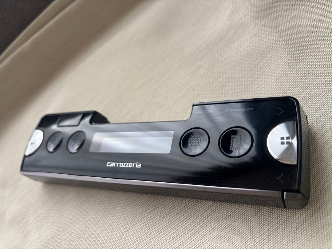 Pioneer MVH-7500SC カーオーディオ　箱・説明書付き