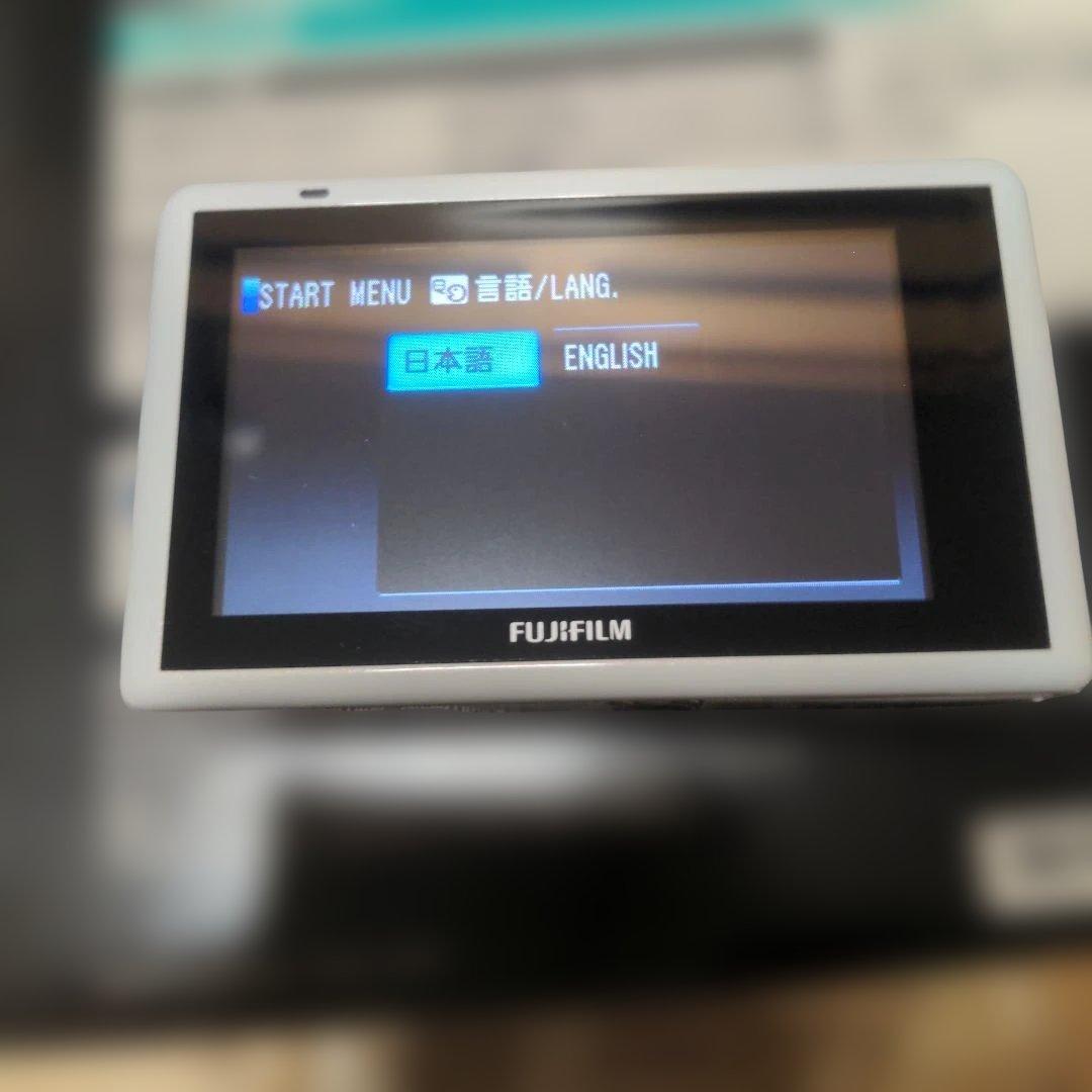 FUJIFILM　FINEPIX　Z300