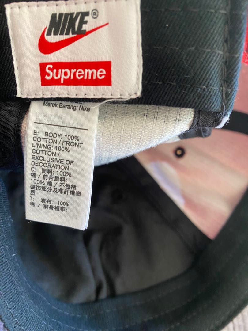 新品未使用品ナイキ　シュプリーム　コーデュロイキャップ