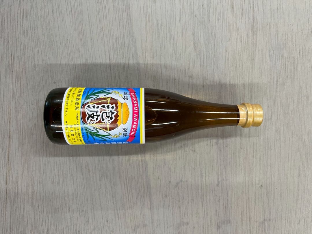 泡波　泡盛　波照間酒造　度数：３０度　 容量：100ｍｌ