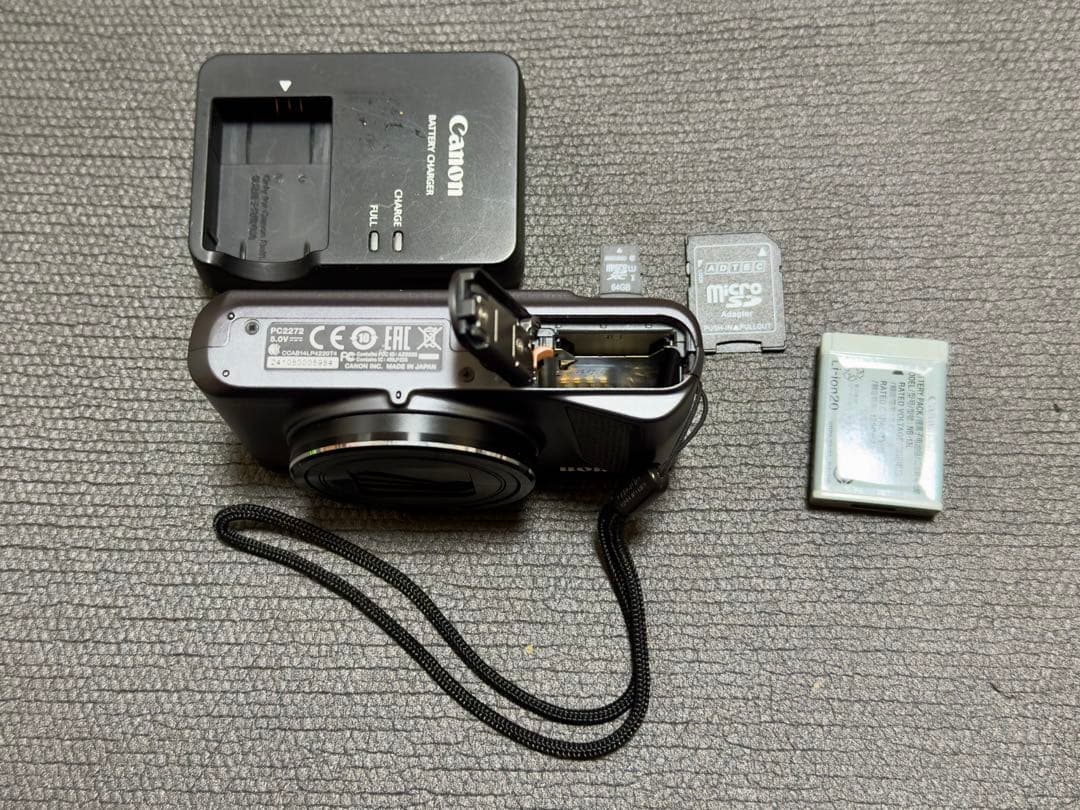 【極美品・付属品完備】Canon PowerShot SX720 HS