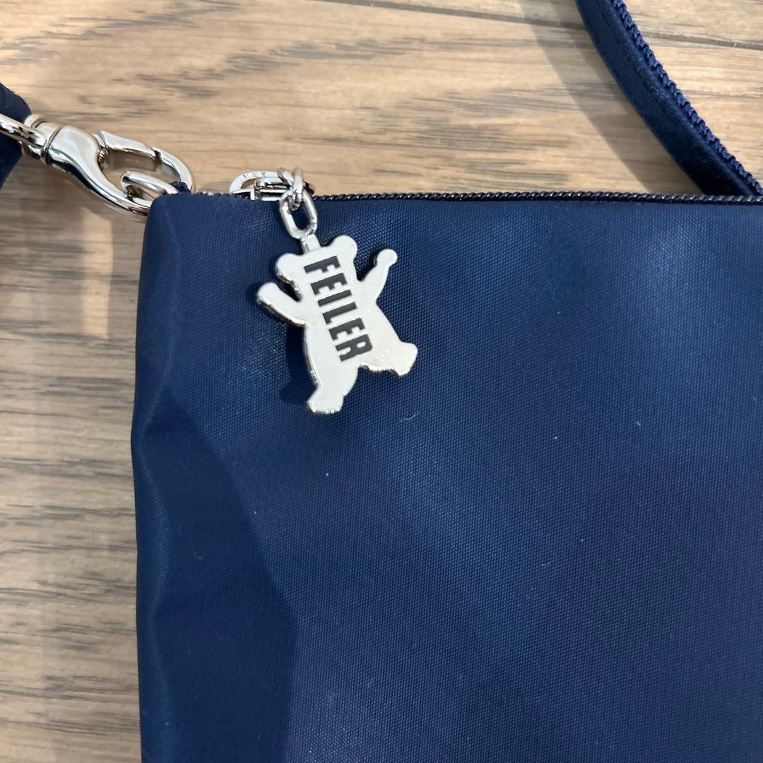 学校フェイラー　ネイビー スマホショルダーバッグ ハイジ柄